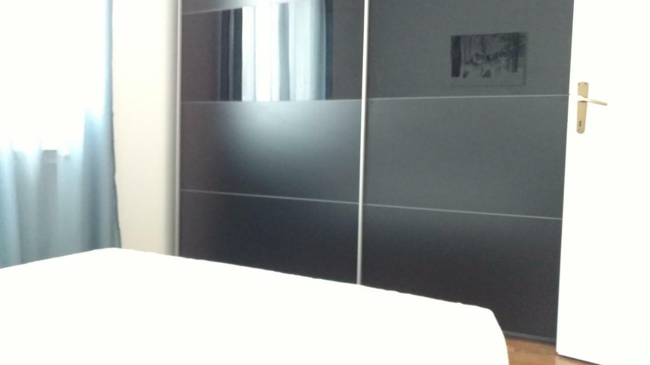 Apartman Eli Ровинь Экстерьер фото